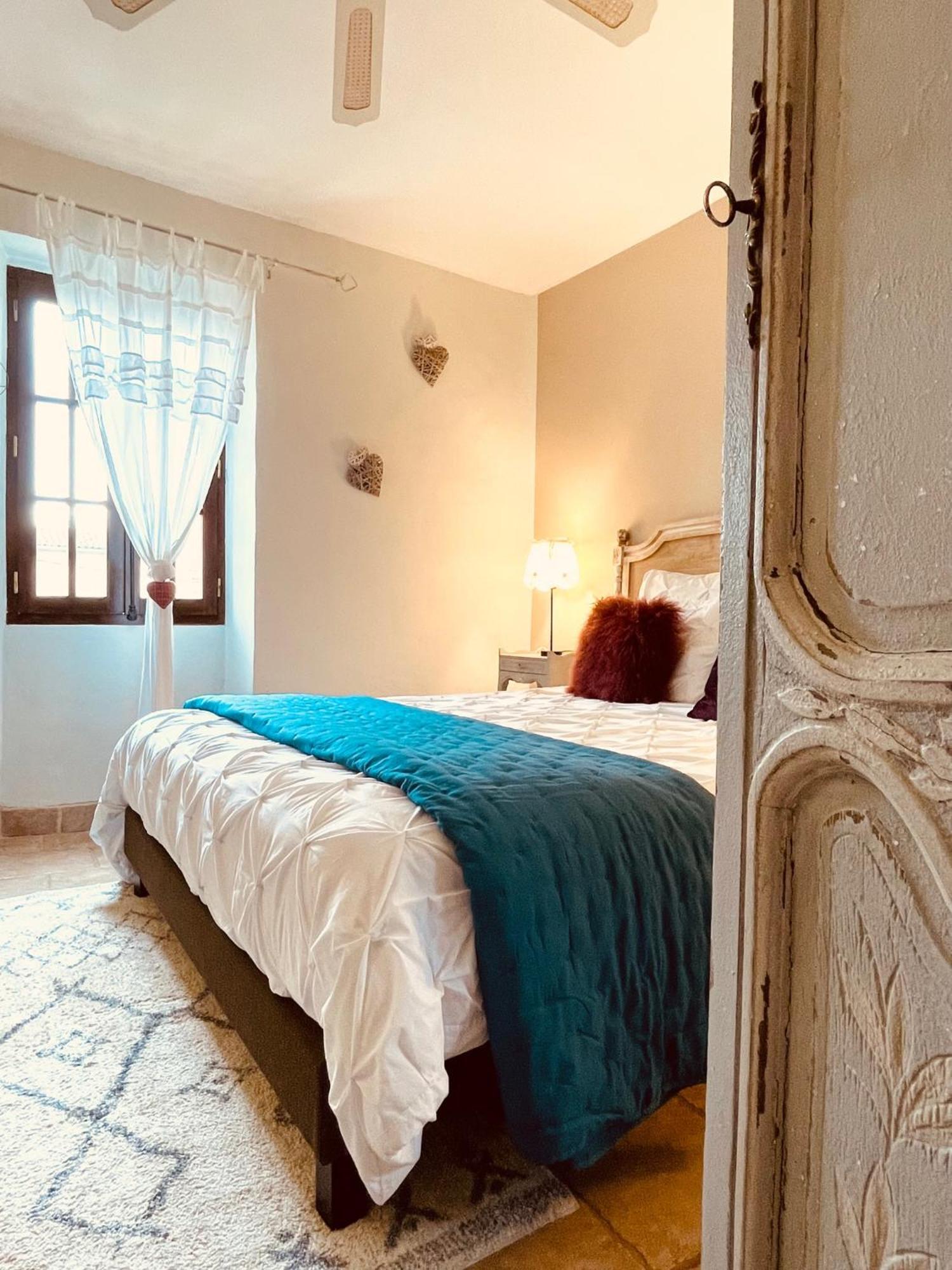 B&B Temps Suspendu Provence Pernes-les-Fontaines Room photo