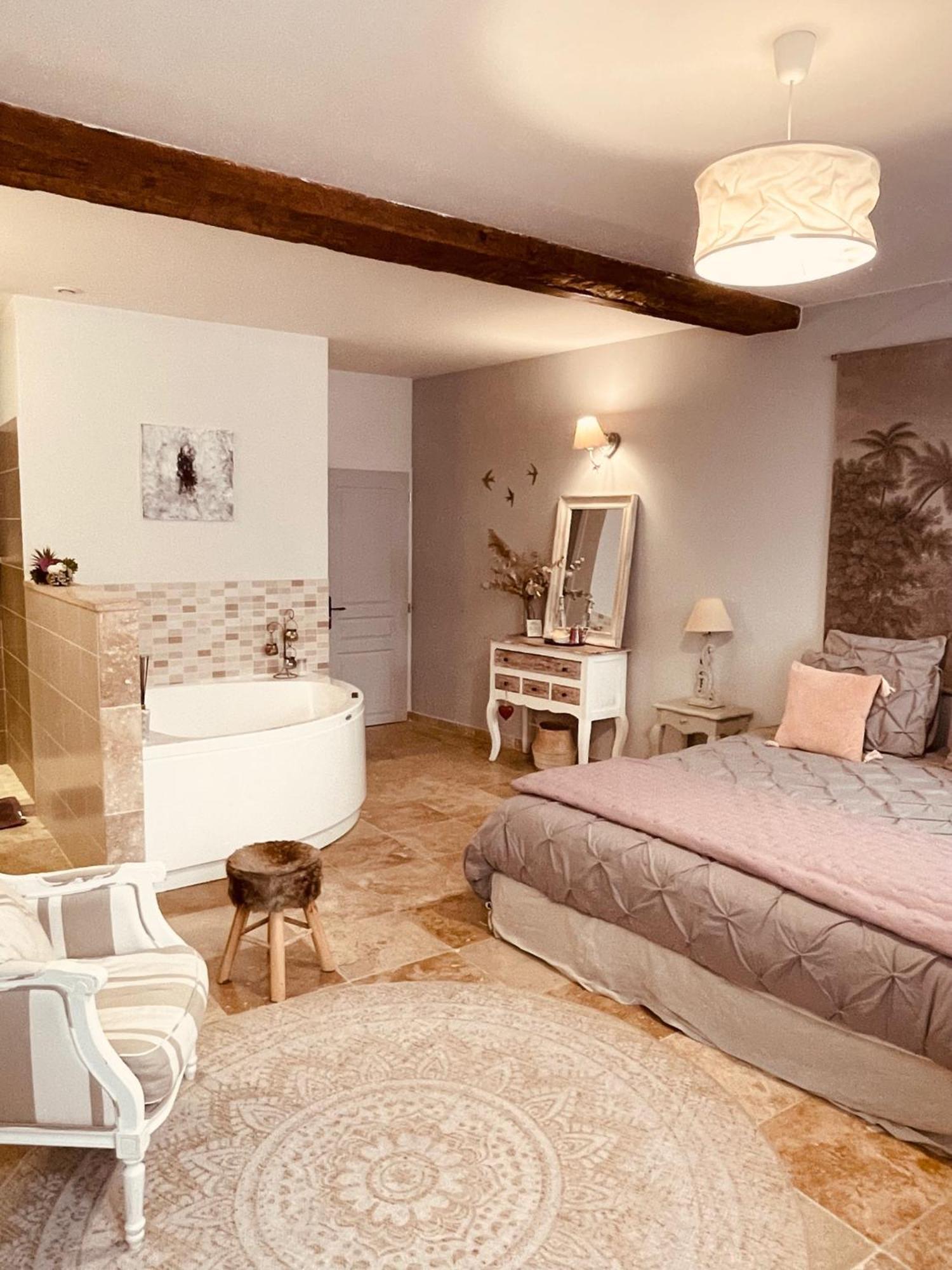 B&B Temps Suspendu Provence Pernes-les-Fontaines Room photo
